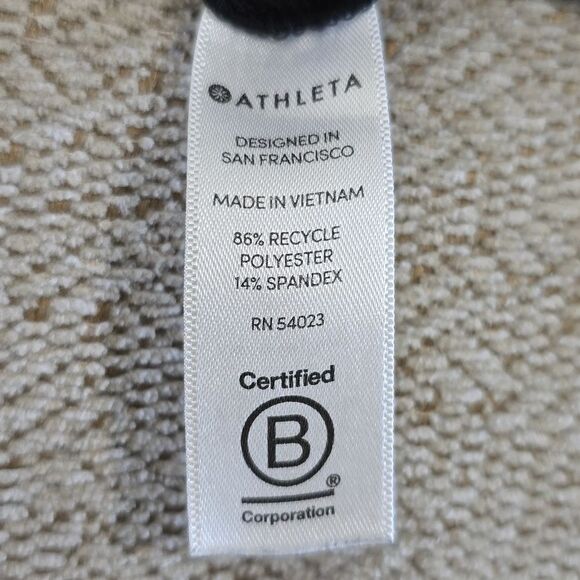 Athleta Tribeca Black Utility Crop Pants - Size 4 - Picture 12 of 12